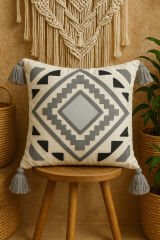 Modern Bohem Tarzı Etnik Desenli Nakışlı Kırlent Kılıfı 45x45cm ve 40x40cm