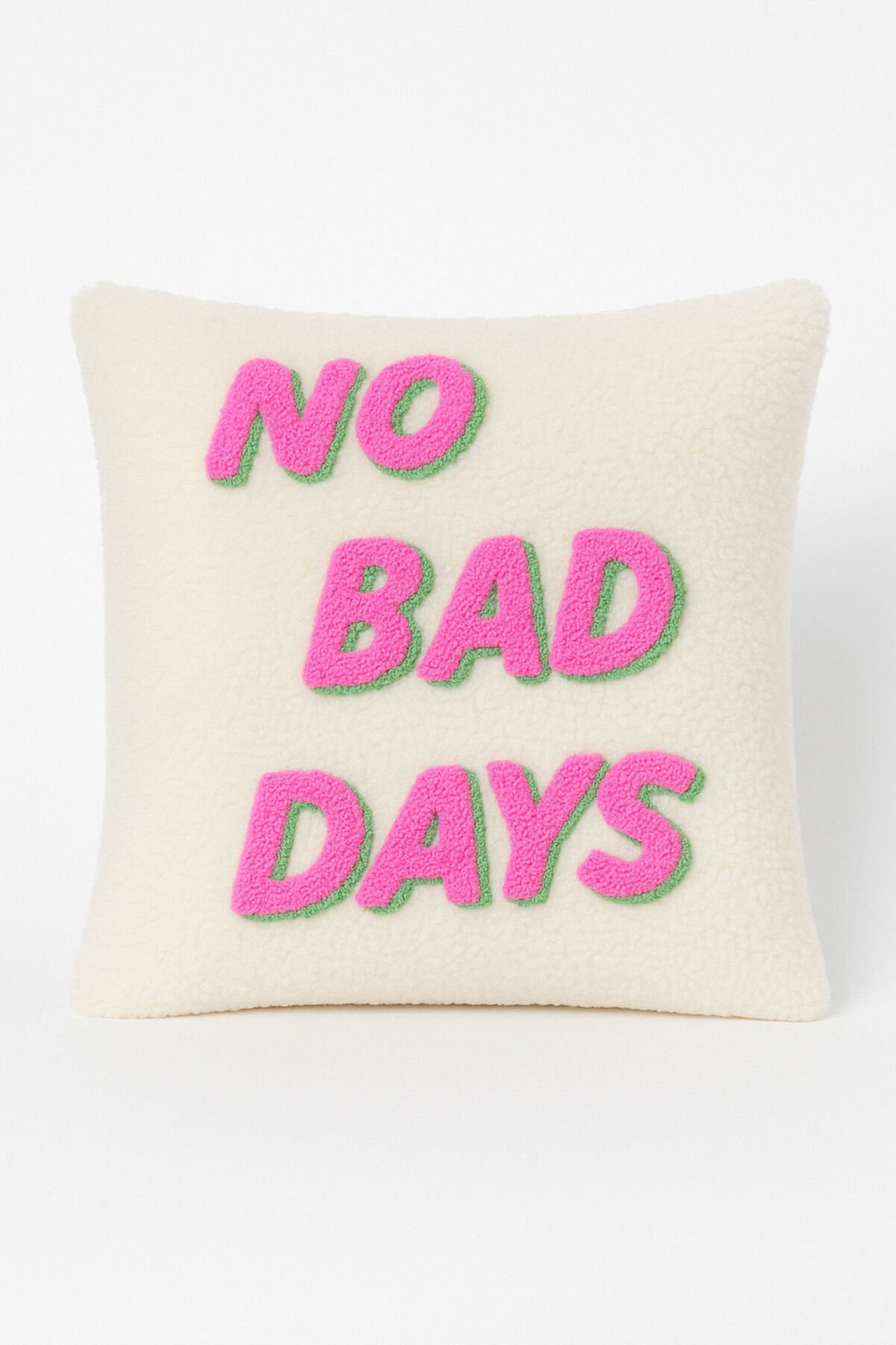 Bad Days Yazılı Desenli Welsoft Punch Yastık Kırlent Kılıfı Ekru