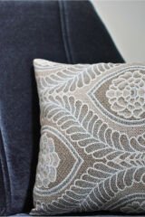 %100 Pamuklu Lüks Kaymaz Koltuk Örtüsü | Çok Amaçlı Örtü | 2 Adet 40x40 Cm Kırlent Kılıfı Bej