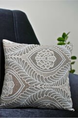 %100 Pamuklu Lüks Kaymaz Koltuk Örtüsü | Çok Amaçlı Örtü | 2 Adet 40x40 Cm Kırlent Kılıfı Bej